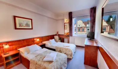 Hotel �rottk� K�szeg