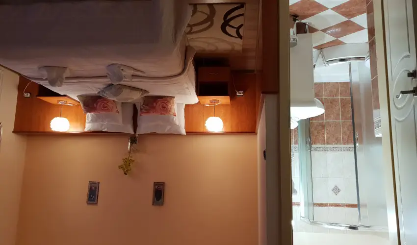 Hotel Isabell Gy�r - Augusztus 20.