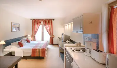 Hotel Kalma H�v�z