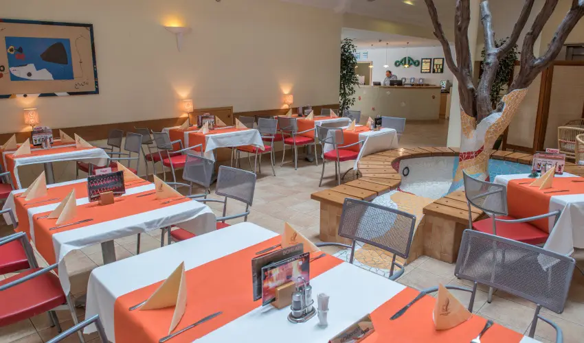 Hotel Kalma H�v�z - Augusztus 20.                                                                                                                                                                                                                                                  