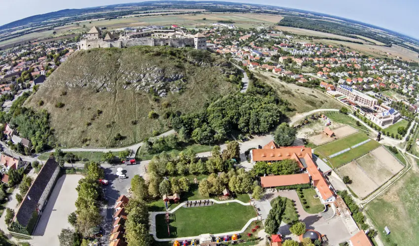 Hotel Kapitány Superior Wellness Sümeg - Új Kenyér ünnepe (min. 2 éj)