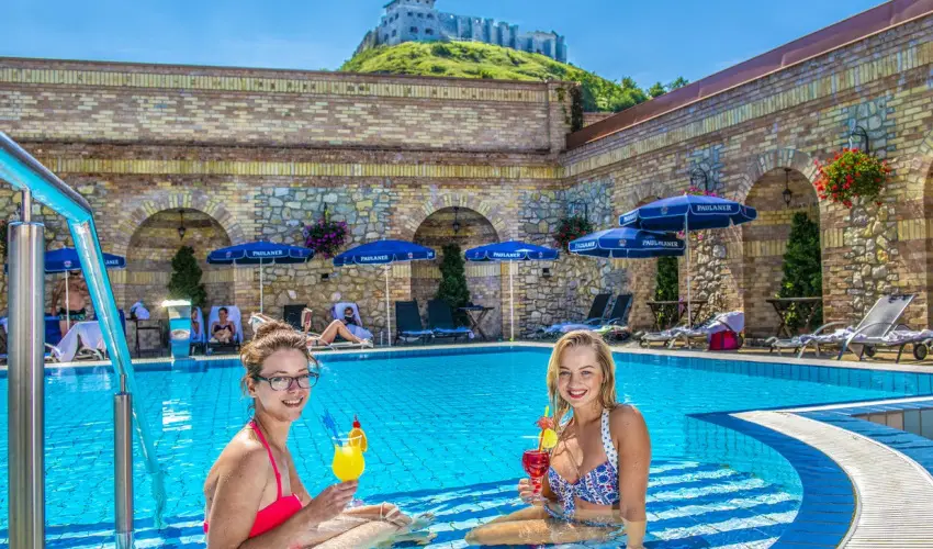 Hotel Kapitány Superior Wellness Sümeg - Új Kenyér ünnepe (min. 2 éj)