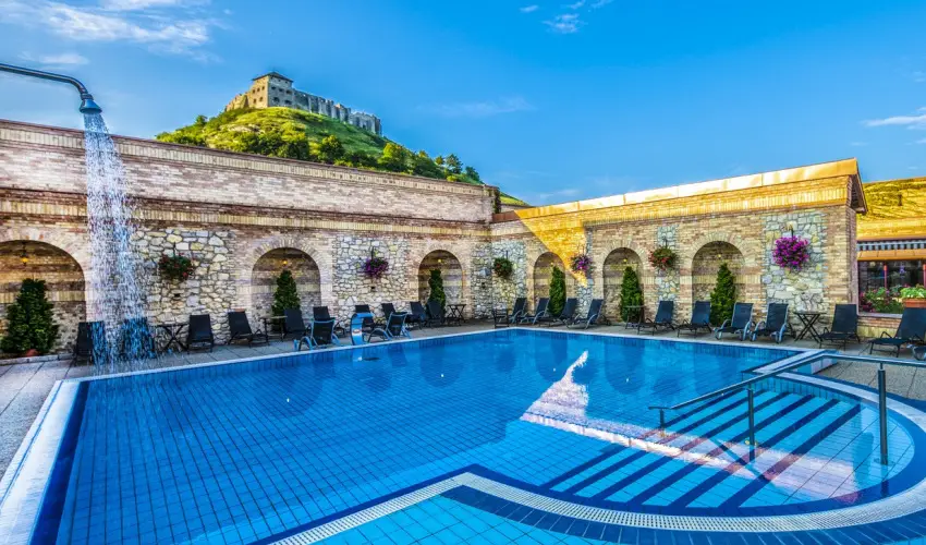 Hotel Kapitány Superior Wellness Sümeg - Új Kenyér ünnepe (min. 2 éj)
