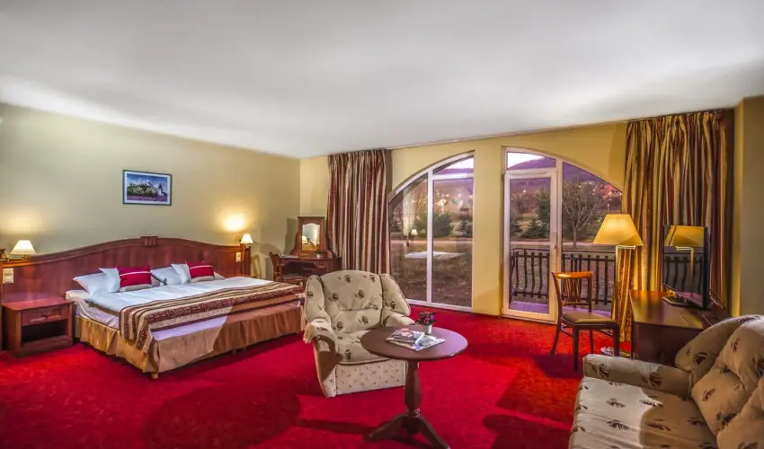 Hotel Kapitány Superior Wellness Sümeg - Új Kenyér ünnepe (min. 2 éj)