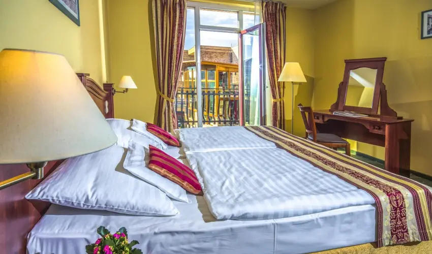 Hotel Kapitány Superior Wellness Sümeg - Új Kenyér ünnepe (min. 2 éj)