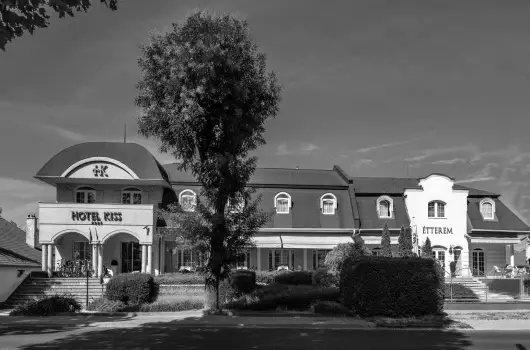 Hotel Kiss - Augusztus 20.