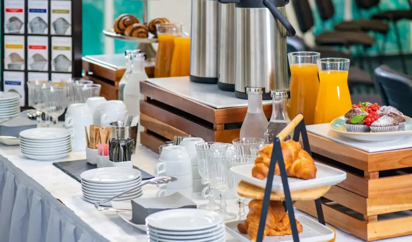 Hotel Kiss Tata - Augusztus 20.