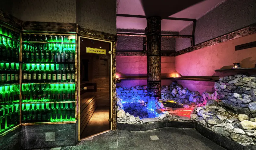 Hotel Korona Wellness, Rendezvény & Borhotel Eger Eger - Augusztus 20. (min. 3 éj)