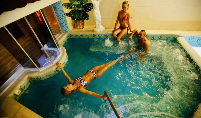 Hotel Korona Wellness, Rendezvény & Borhotel Eger Eger - Augusztus 20. (min. 3 éj)