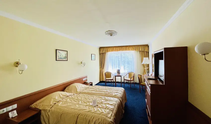 Hotel Korona Wellness, Rendezvény & Borhotel Eger Eger - Augusztus 20. (min. 3 éj)