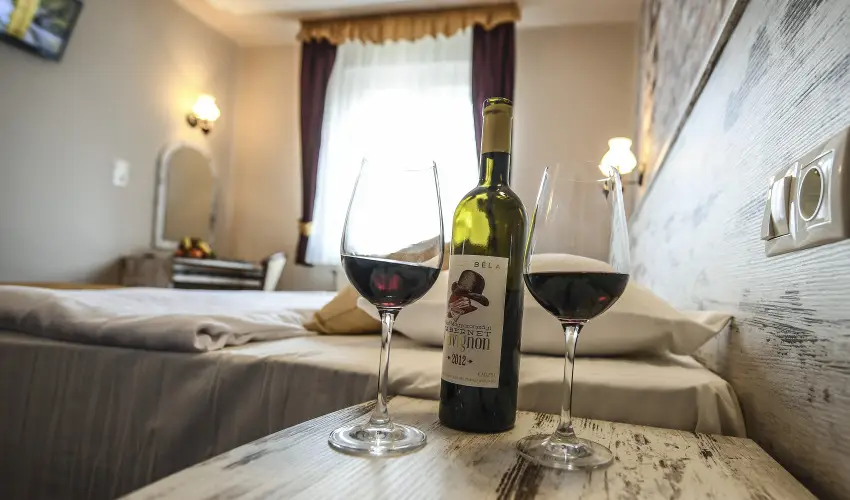 Hotel Korona Wellness, Rendezvény & Borhotel Eger Eger - Augusztus 20. (min. 3 éj)