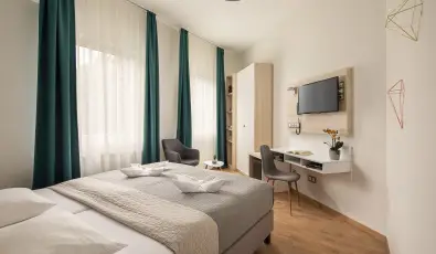 Krist�ly Hotel Keszthely