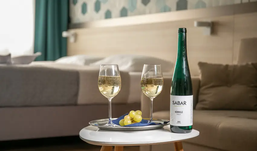 Krist�ly Hotel Keszthely - Augusztus 20. (min. 2 �j)