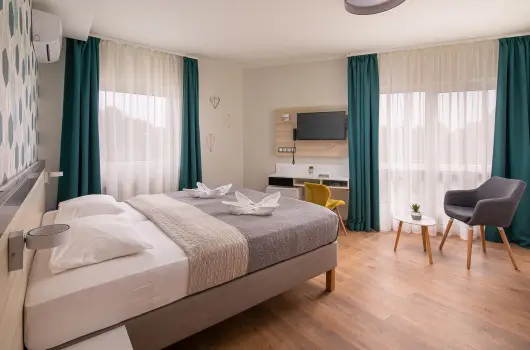 Krist�ly Hotel - Augusztus 20.
