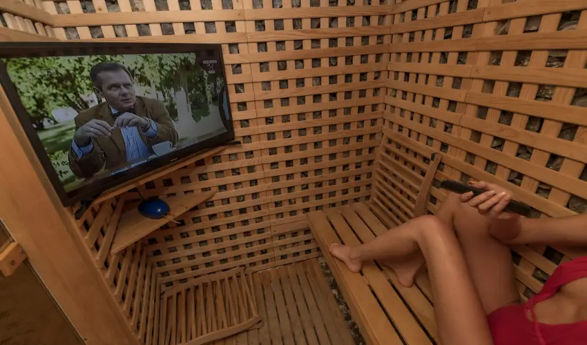 Hotel Laroba Alsrs - Augusztus 20. (min. 2 j)