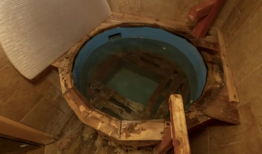 Hotel Laroba Alsrs - Augusztus 20. (min. 2 j)