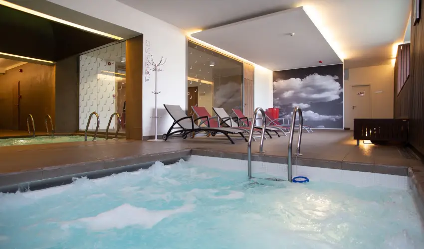 Laterum Hotel Pcs - Augusztus 20.