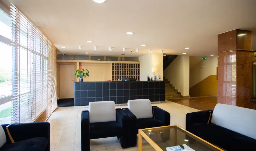 Laterum Hotel Pcs - Augusztus 20.