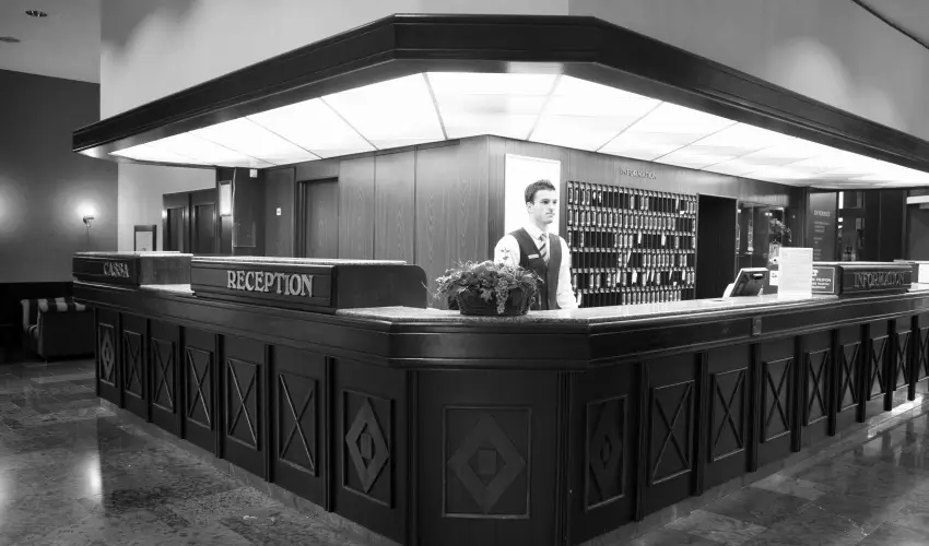 Hotel L�v�r Sopron - Augusztus 20. (min. 2 �j)