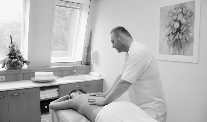 Hotel L�v�r Sopron - Augusztus 20. (min. 2 �j)