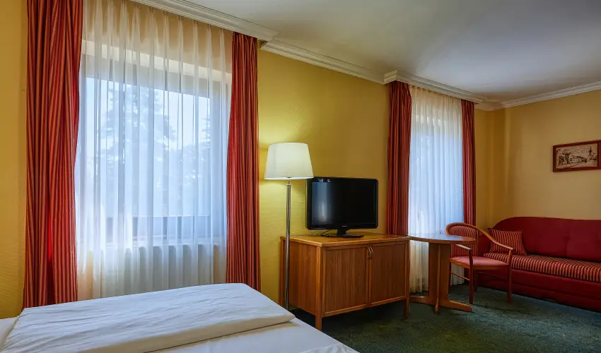 Hotel Lvr Sopron - Augusztus 20. (min. 2 j)