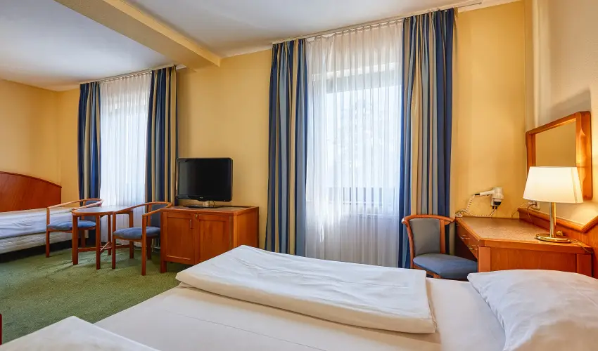 Hotel Lvr Sopron - Augusztus 20. (min. 2 j)