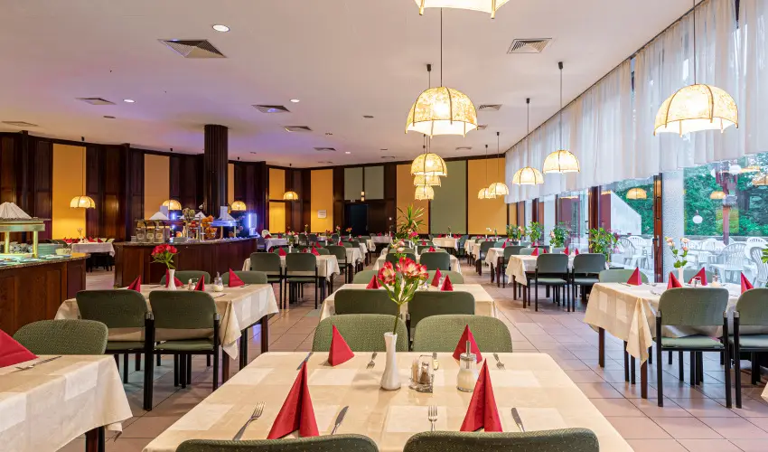 Hotel Lvr Sopron - Augusztus 20. (min. 2 j)