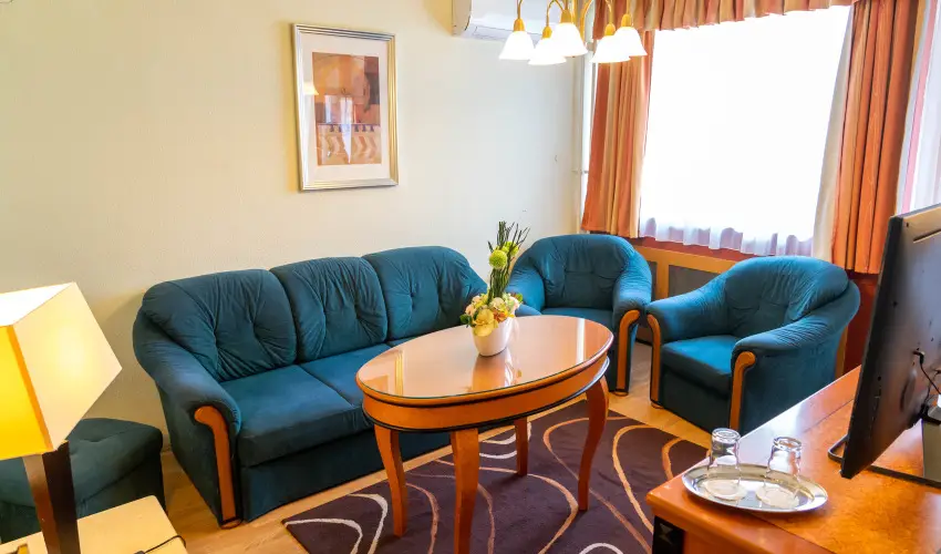 Majerik Hotel H�v�z - Augusztus 20.