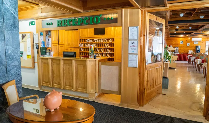 Majerik Hotel H�v�z - Augusztus 20.