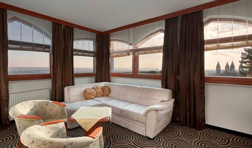 Sndor Hotel Pcs - Augusztus 20.