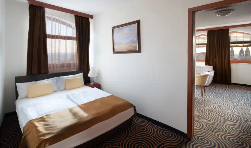 Sndor Hotel Pcs - Augusztus 20.