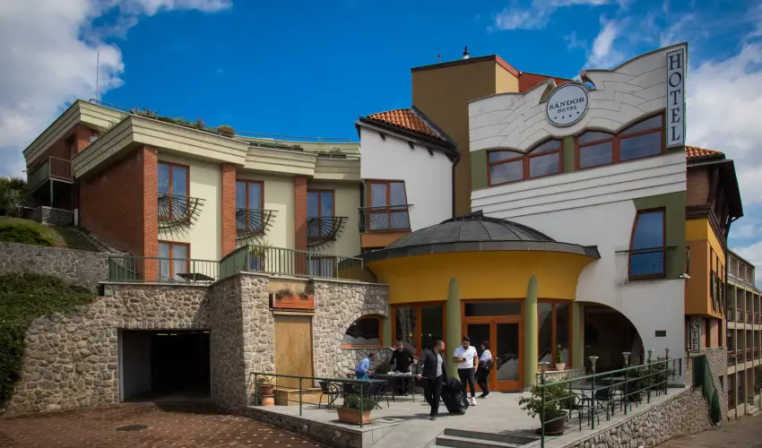 S�ndor Hotel P�cs - Augusztus 20.