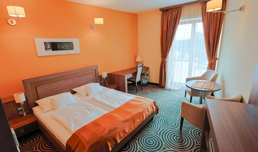 S�ndor Hotel P�cs - Augusztus 20.