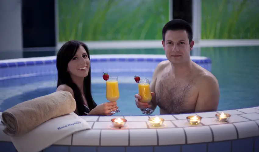 Hotel Napf�ny Zalakaros - Augusztus 20. (min. 3 �j)