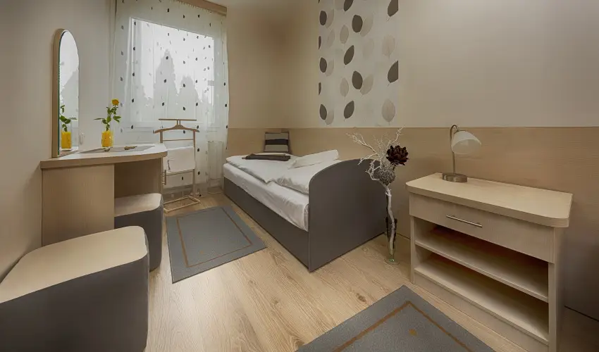 Hotel Napf�ny Zalakaros - Augusztus 20. (min. 3 �j)