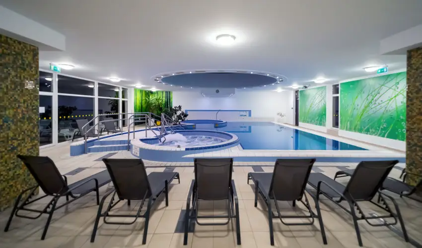 Hotel Napf�ny Zalakaros - Augusztus 20. (min. 3 �j)