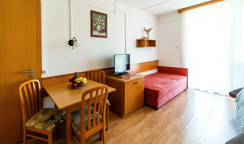 Hotel Napf�ny Zalakaros - Augusztus 20. (min. 3 �j)