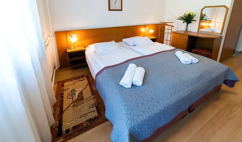 Hotel Napf�ny Zalakaros - Augusztus 20. (min. 3 �j)