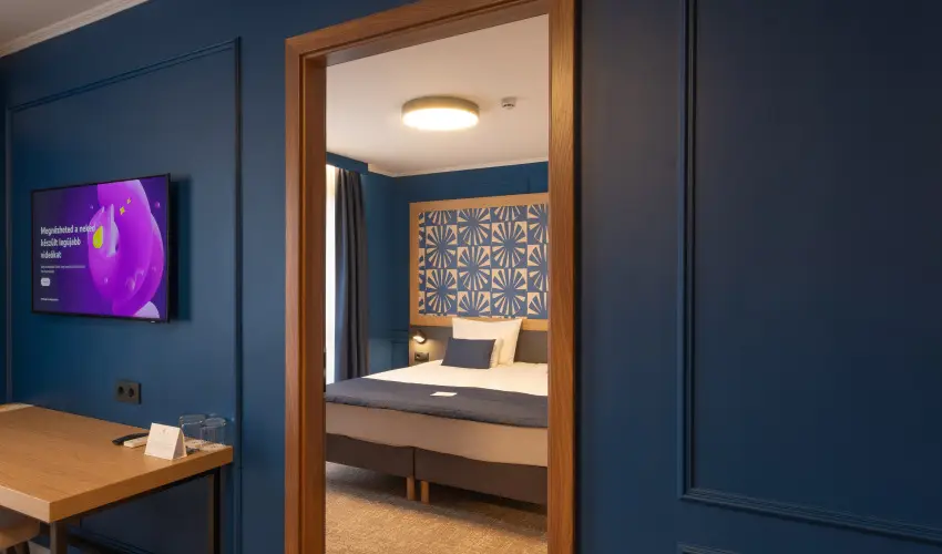 Hotel Nar�d M�traszentimre - Augusztus 20.