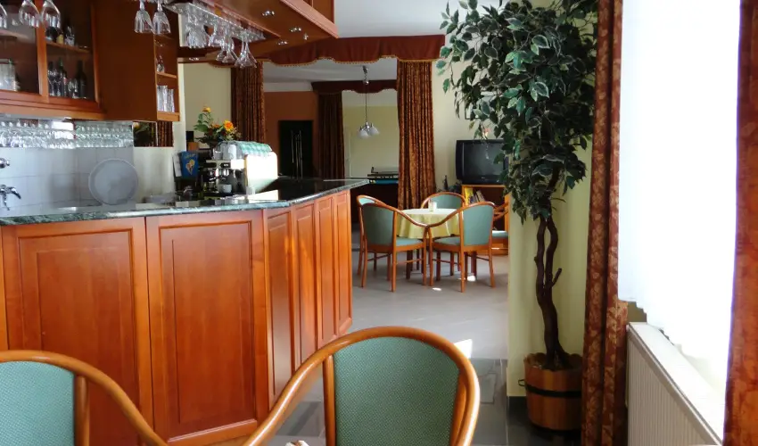 Hotel Ovit Keszthely - Szent Istv�n �nnepe v�rosn�z� dott�z�ssal (min. 3 �j)