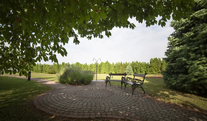 Hotel Ovit Keszthely - Szent Istv�n �nnepe v�rosn�z� dott�z�ssal (min. 3 �j)