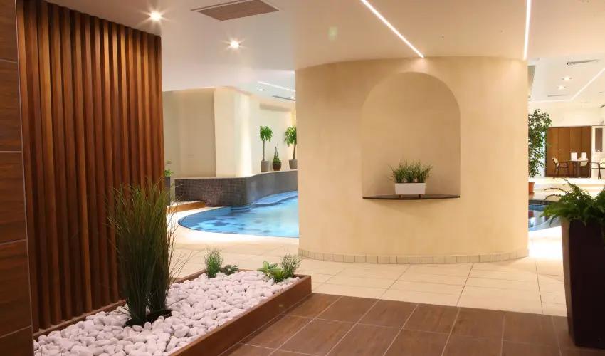 Palace Hotel  H�v�z - Augusztus 20.