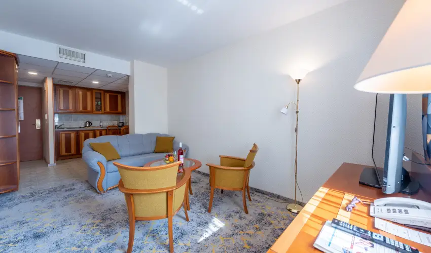 Palace Hotel  H�v�z - Augusztus 20.