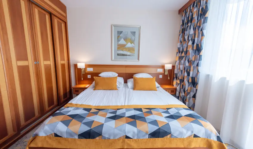 Palace Hotel  H�v�z - Augusztus 20.