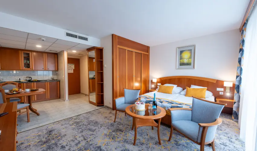 Palace Hotel  H�v�z - Augusztus 20.