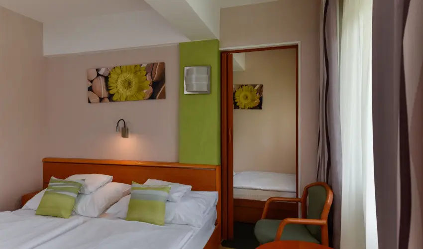 Hotel Panor�ma Balatongy�r�k Balatongy�r�k - Augusztus 20. (min. 2 �j)