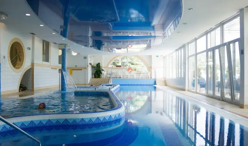 Hotel Panor�ma Balatongy�r�k Balatongy�r�k - Augusztus 20. (min. 2 �j)