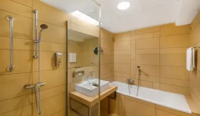 Park Inn by Radisson Srvr Resort & Spa Srvr