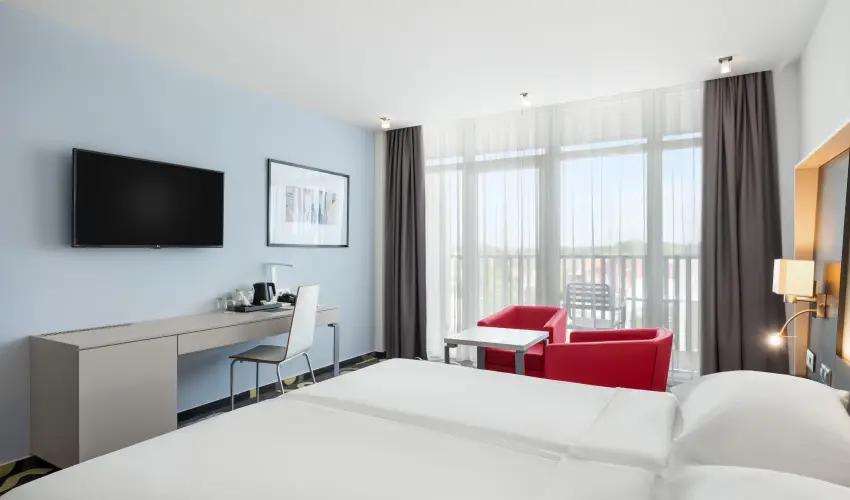Park Inn by Radisson S�rv�r Resort & Spa S�rv�r - Ny�rz�r� �r�let!                                                                                                                                                                                                                                     