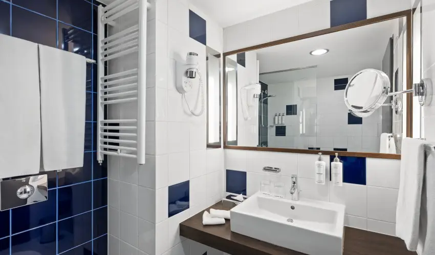 Park Inn by Radisson S�rv�r Resort & Spa S�rv�r - Ny�rz�r� �r�let!                                                                                                                                                                                                                                     